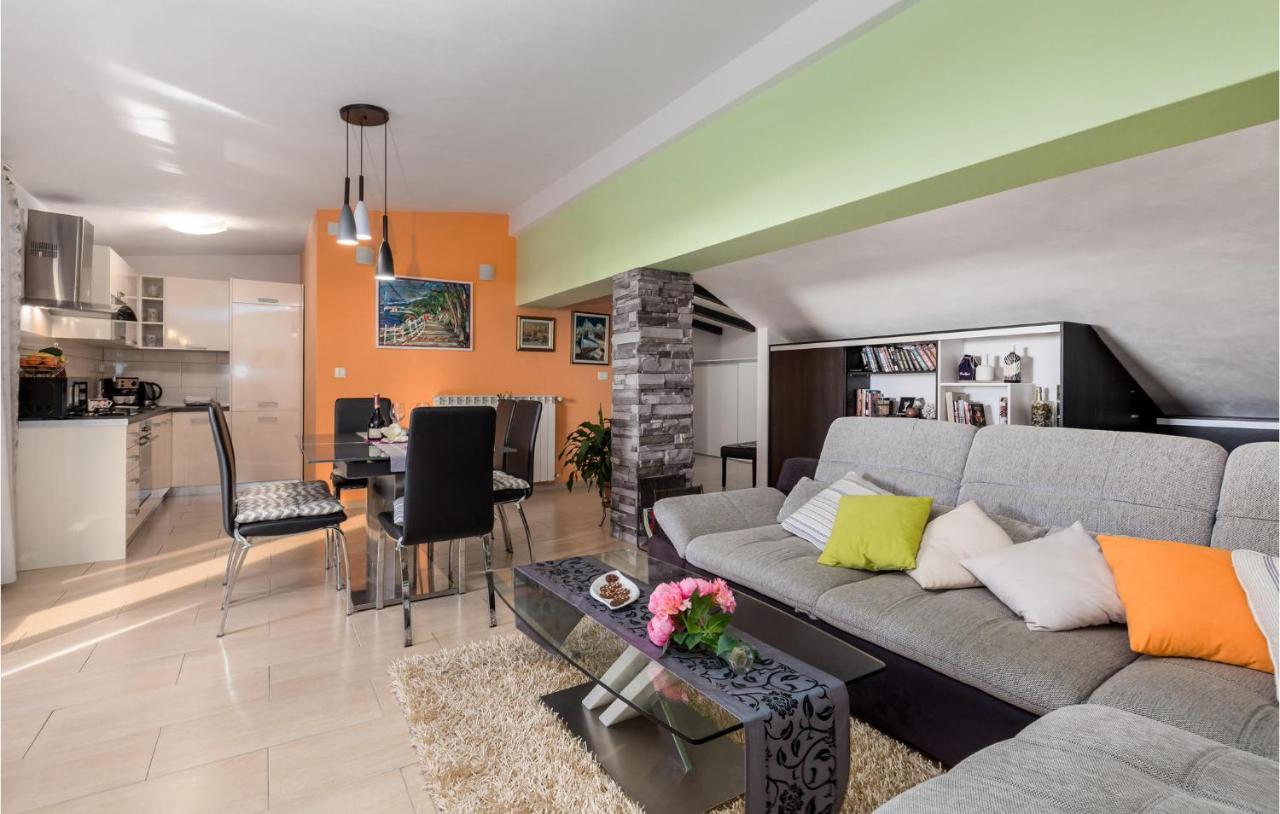 Gorgeous Apartment In Rijeka With Kitchen Dış mekan fotoğraf